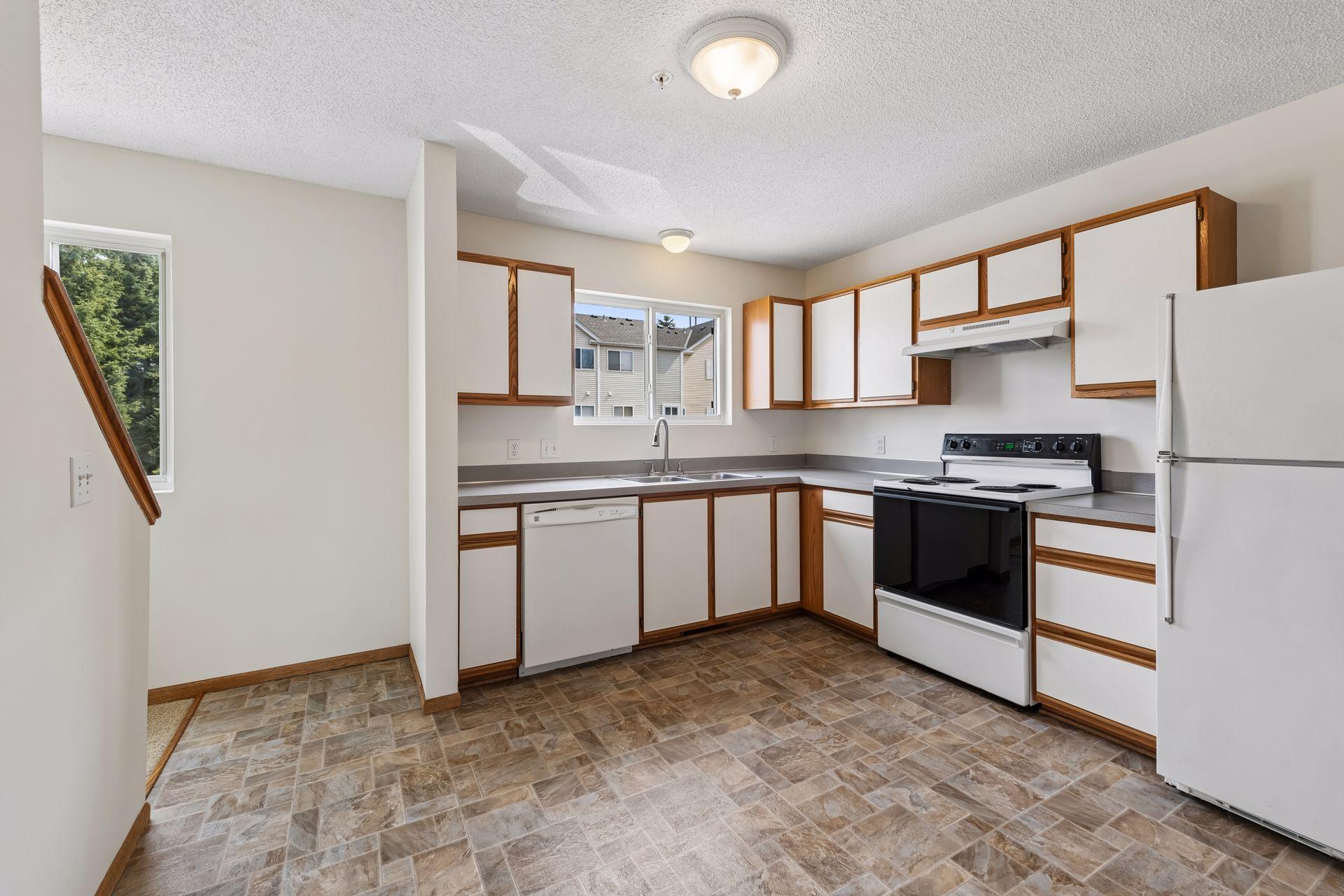 9060 Scarlet Globe Drive