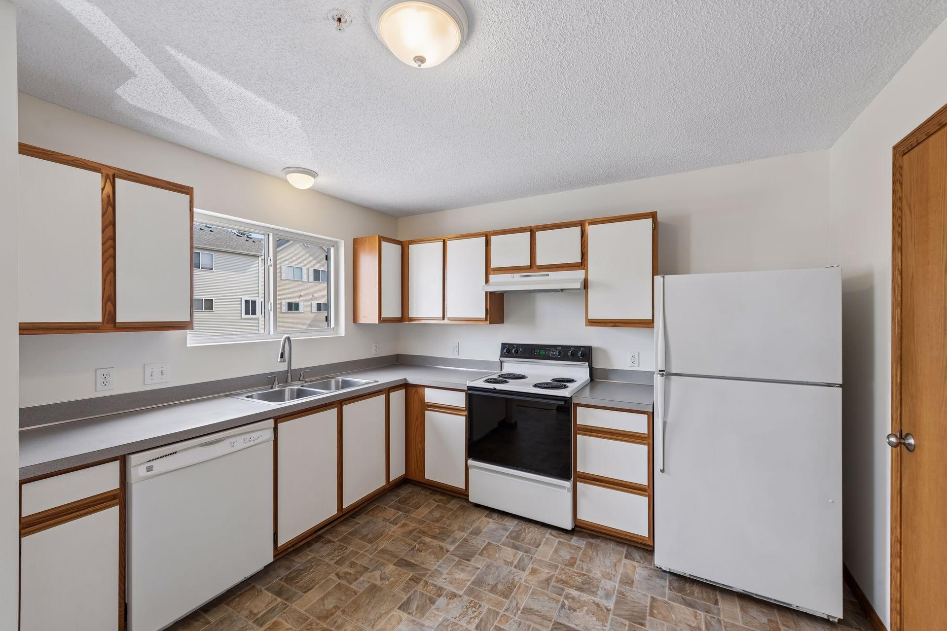 9060 Scarlet Globe Drive