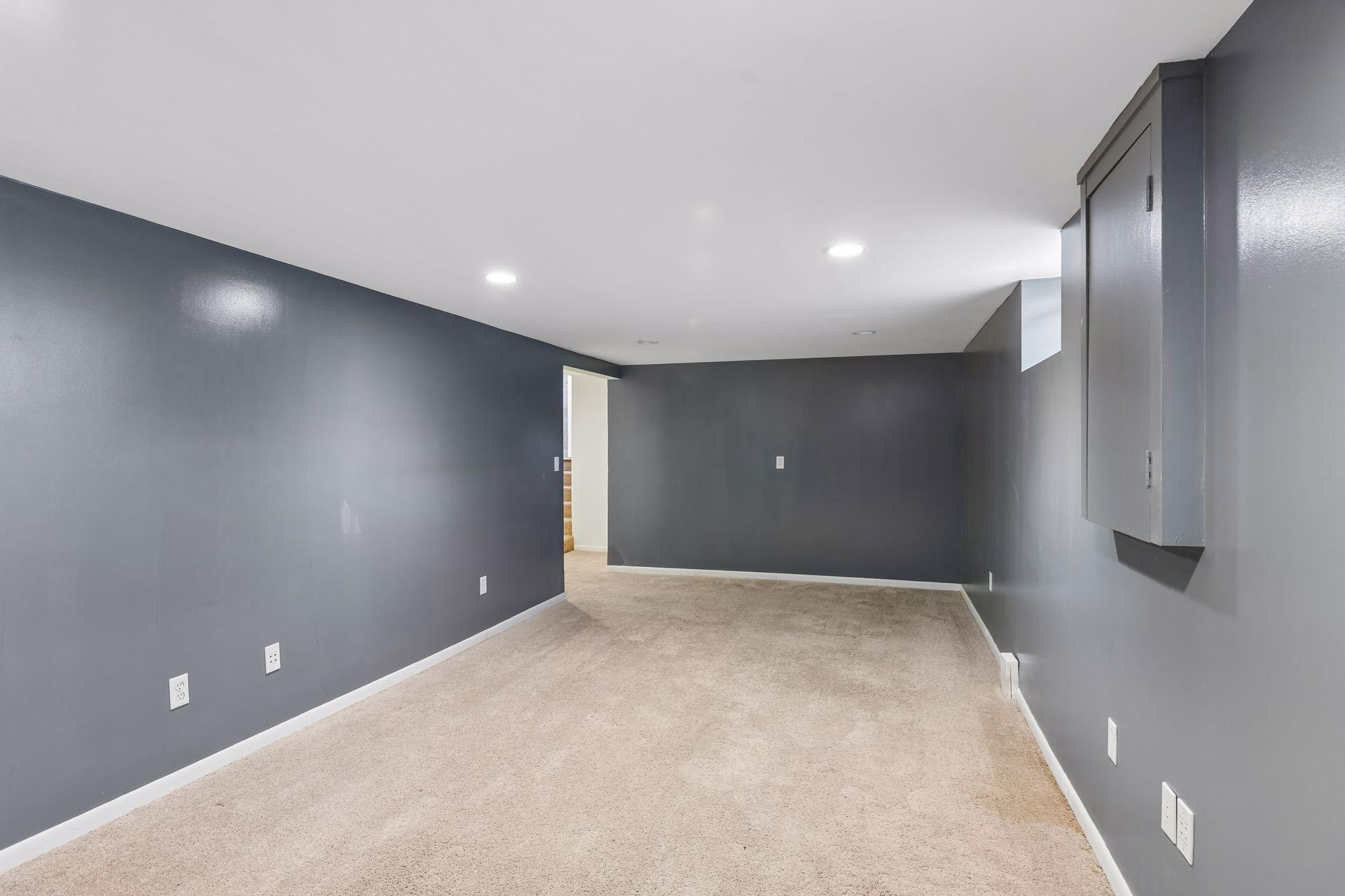 6009 Chapel Drive