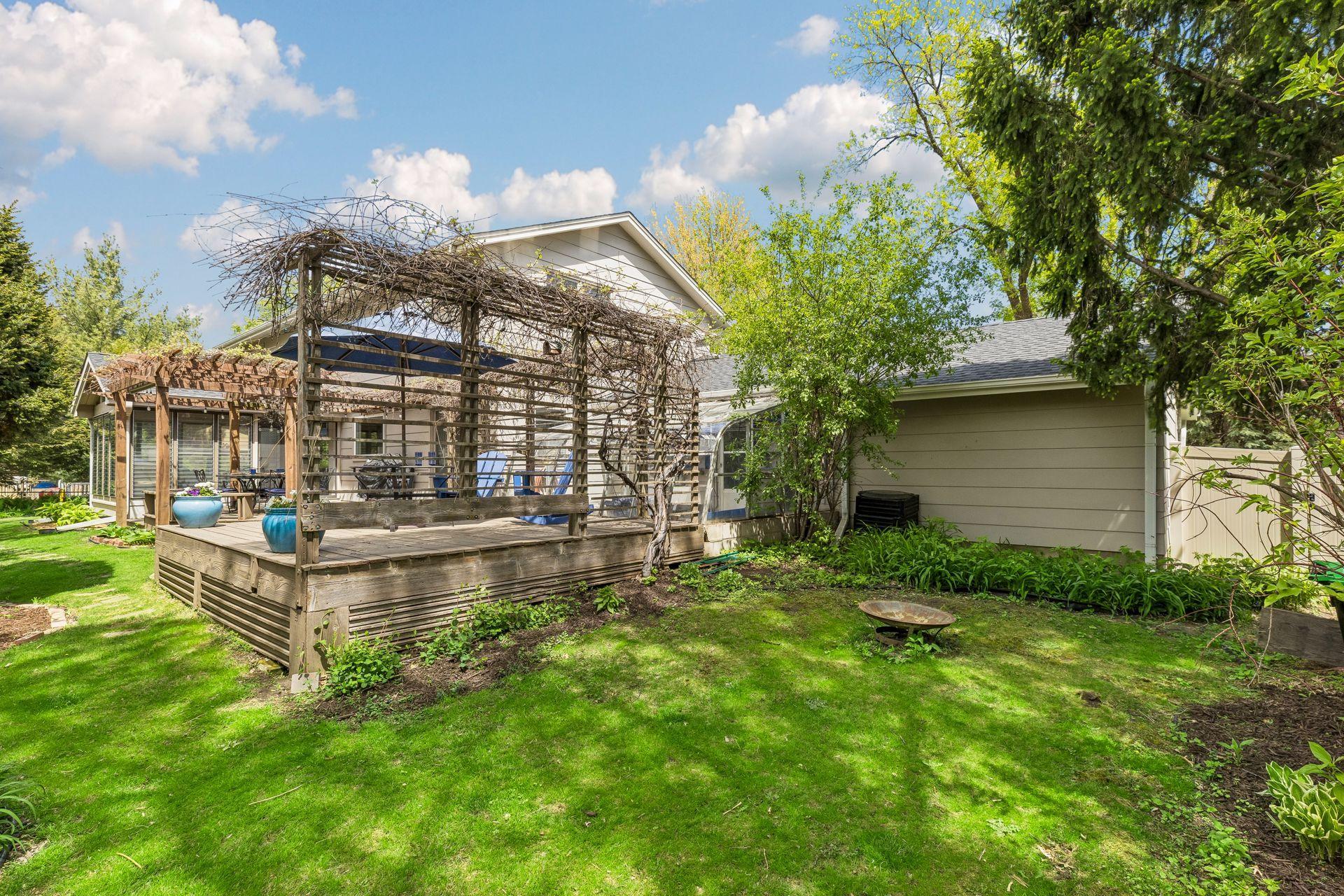 5512 Goya Lane