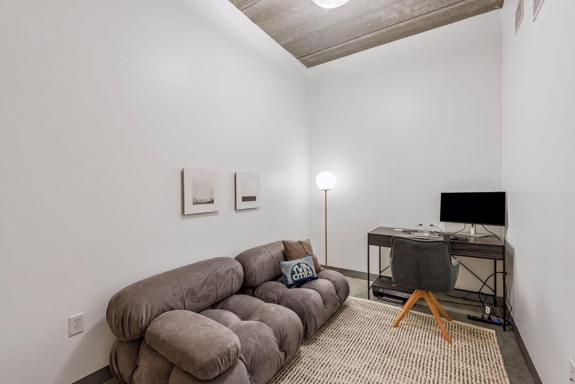 710 N 4th Street Unit: E407