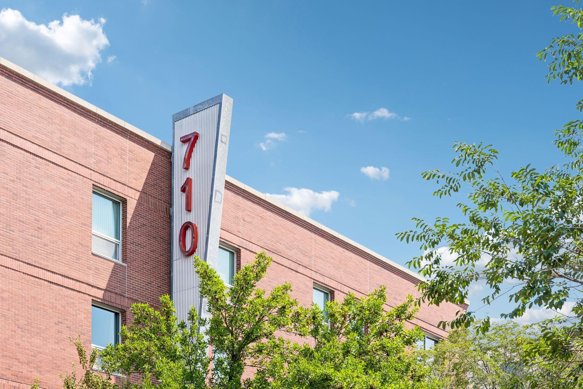 710 N 4th Street Unit: E407