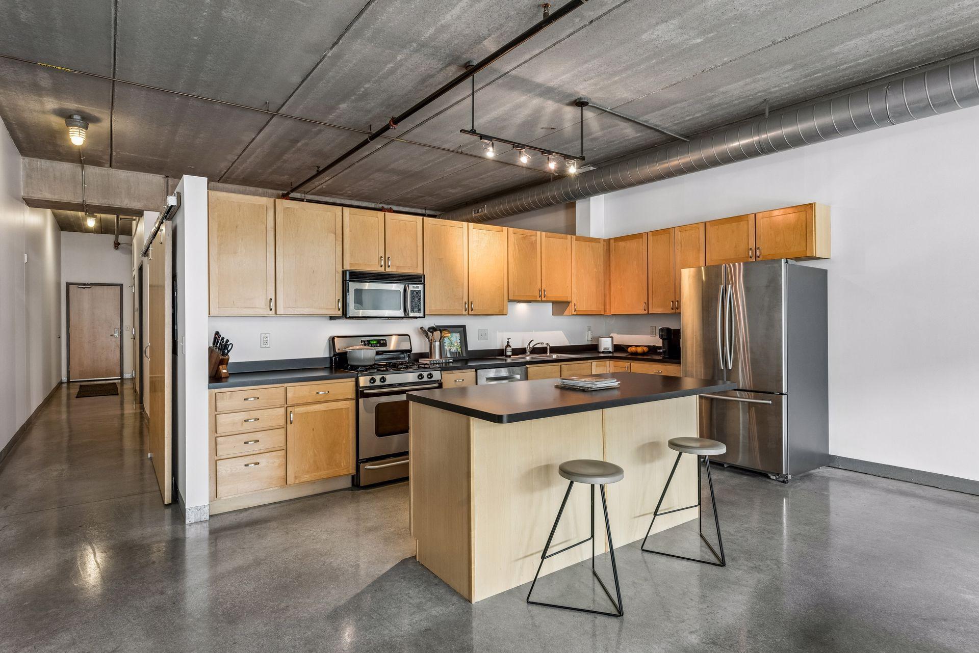 710 N 4th Street Unit: E407