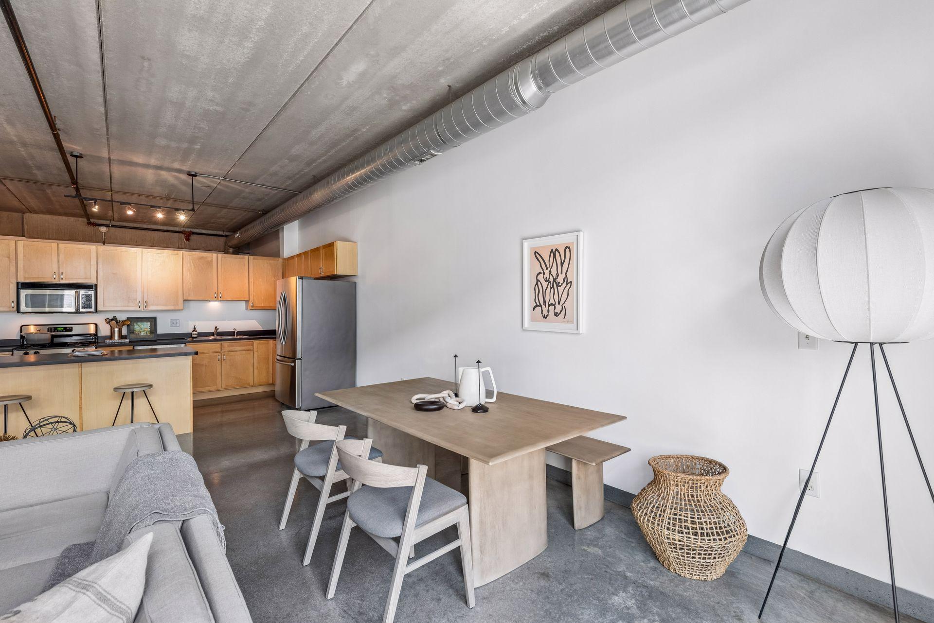 710 N 4th Street Unit: E407