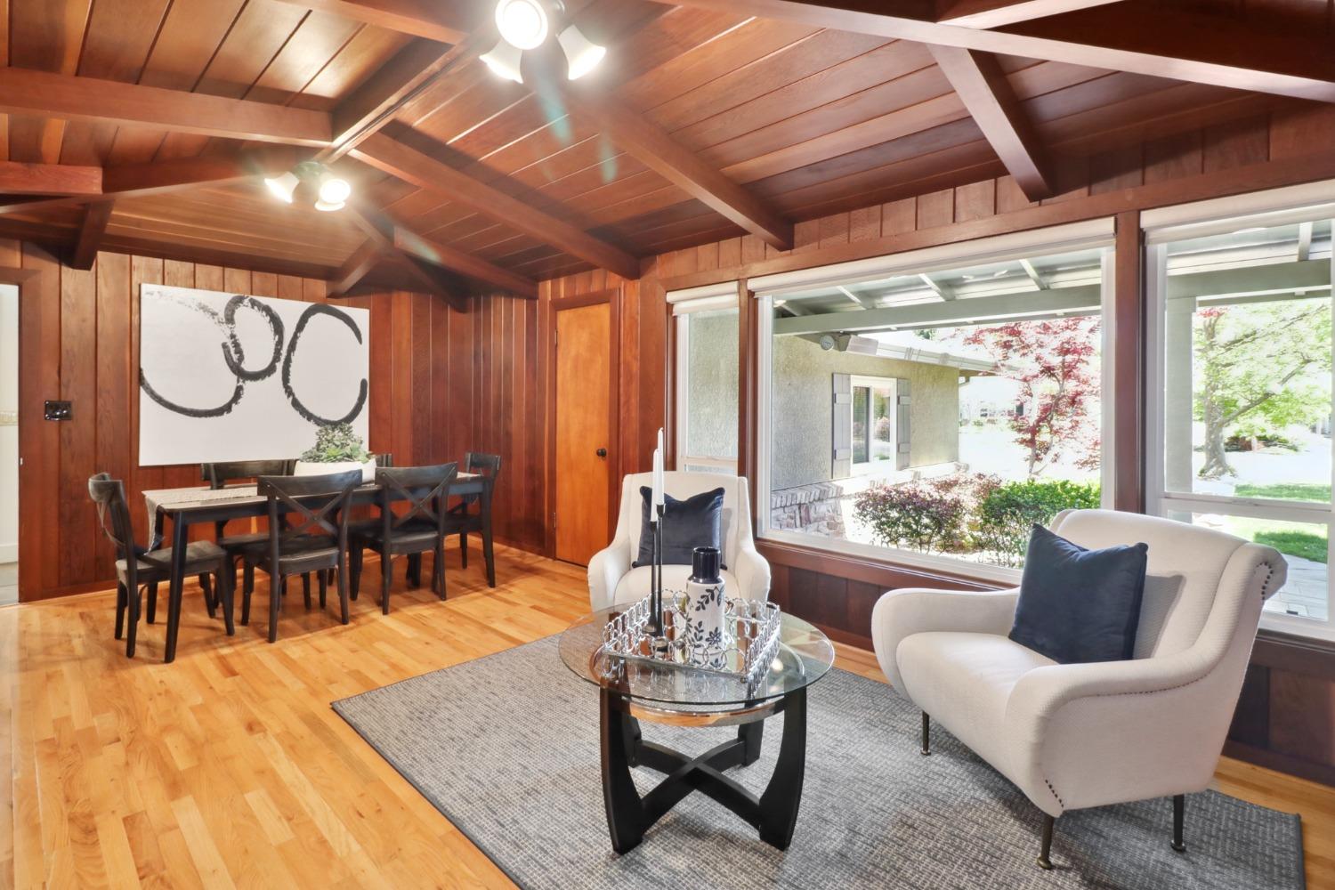 1317 La Sierra Drive