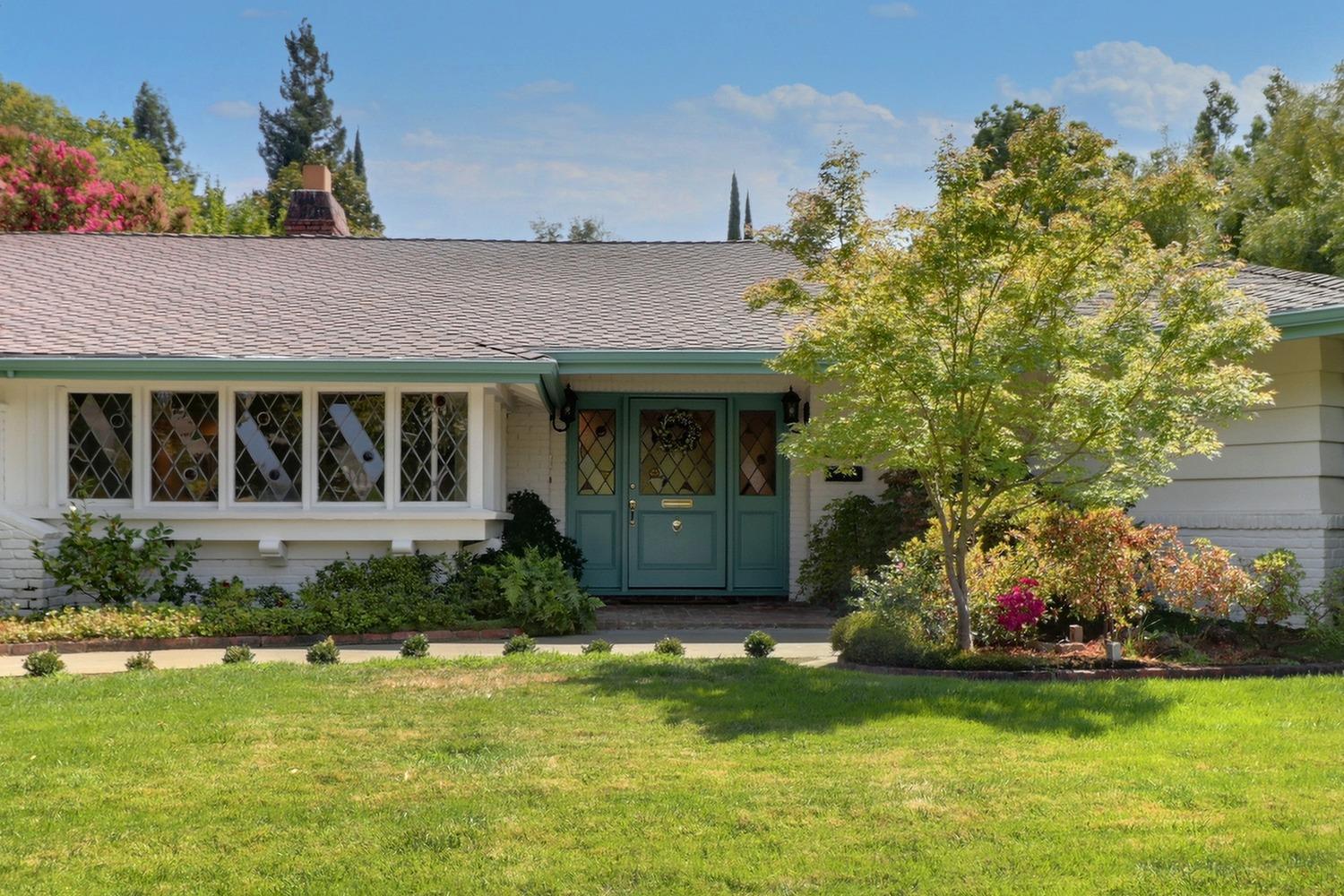 3230 American River Drive