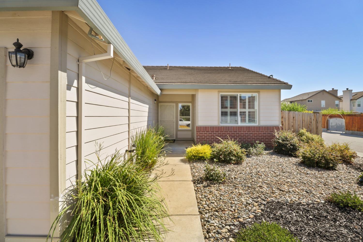 8972 Boulder Glen Court