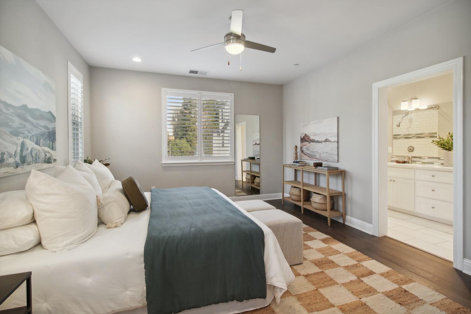 2536 Villa Terrace Lane