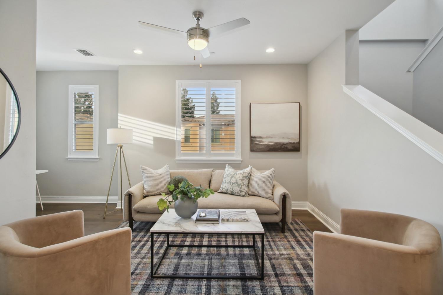 2536 Villa Terrace Lane