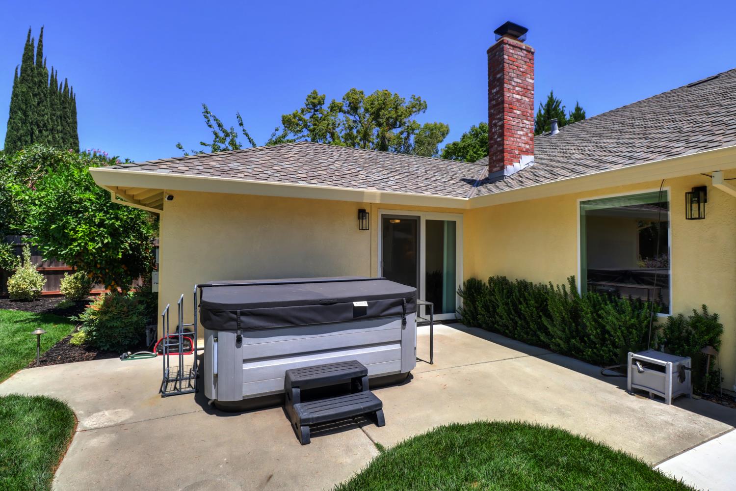 4603 American River Drive