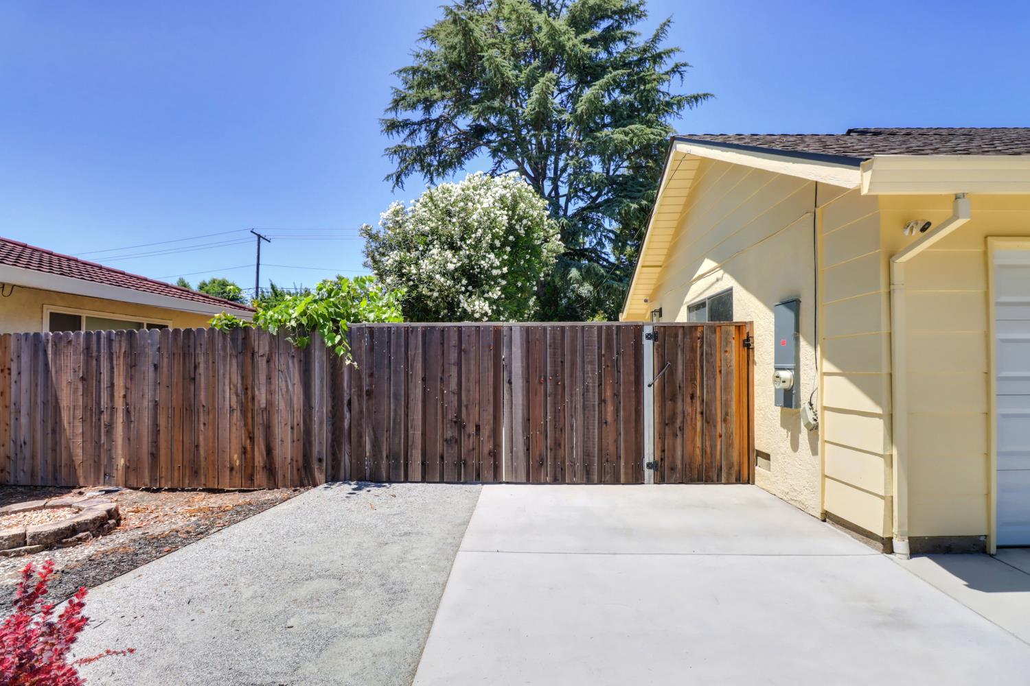 4603 American River Drive