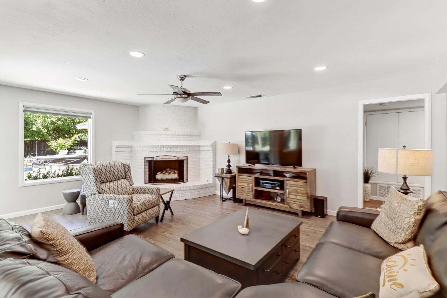 4603 American River Drive