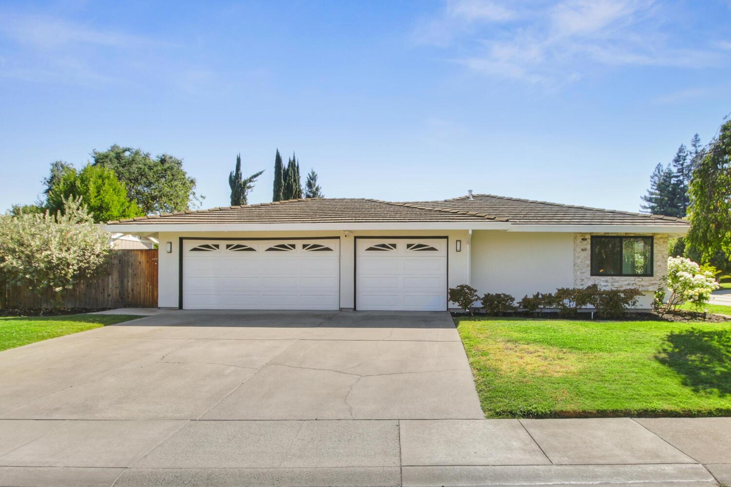 333 Claydon Way