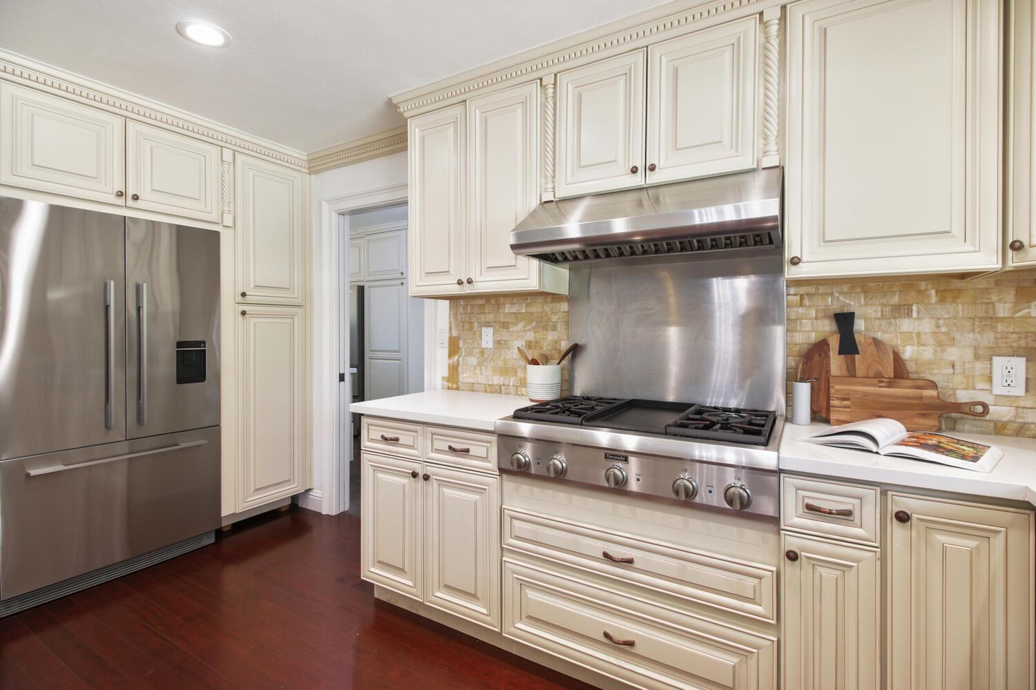 333 Claydon Way