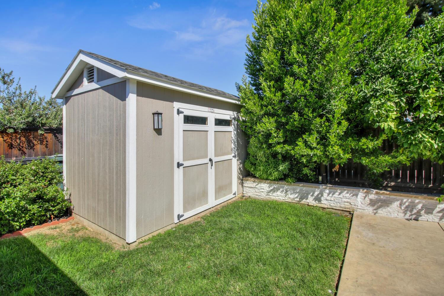 333 Claydon Way
