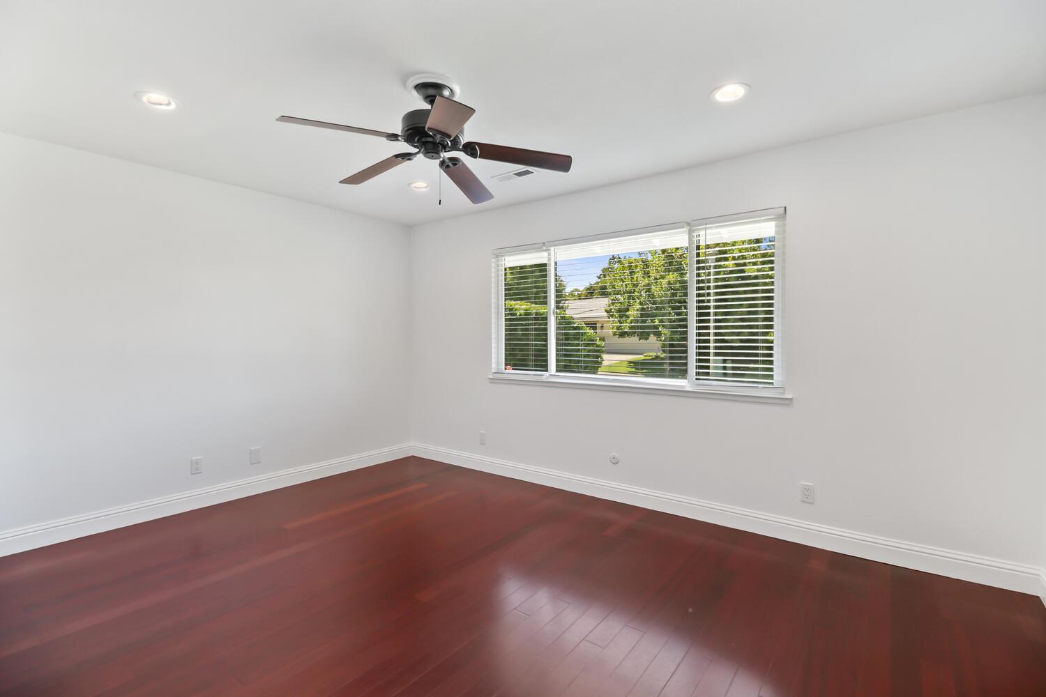 333 Claydon Way