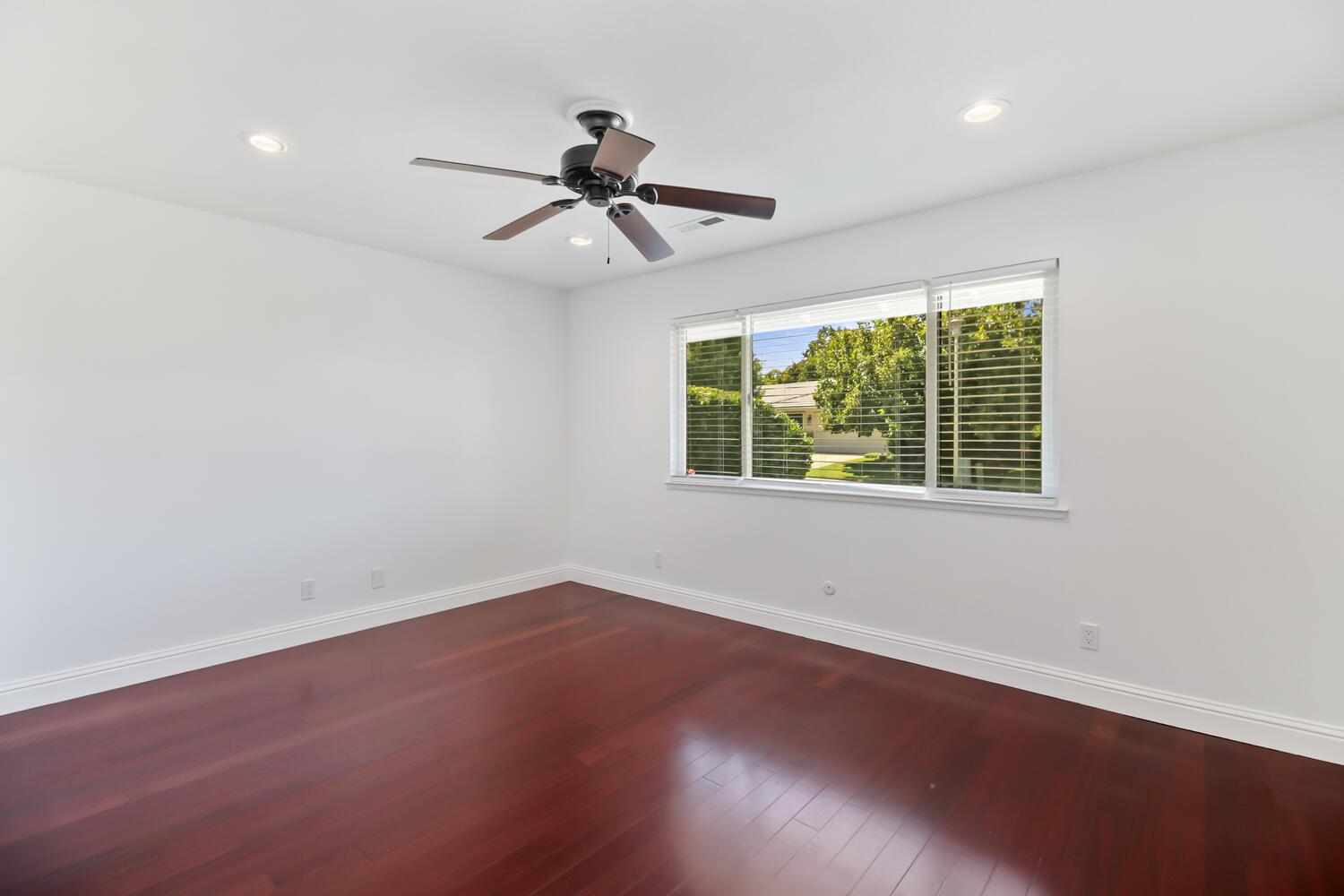333 Claydon Way