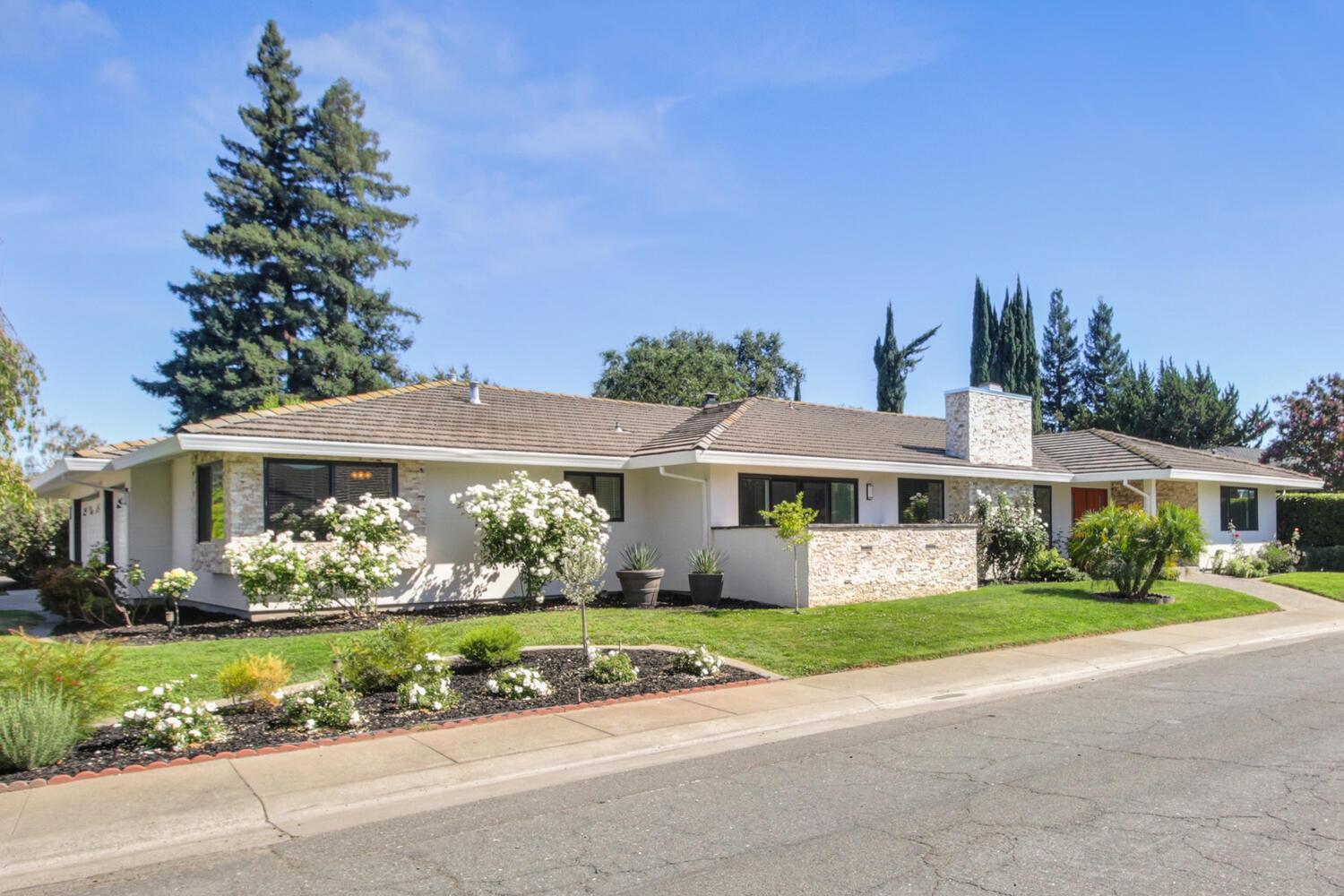 333 Claydon Way