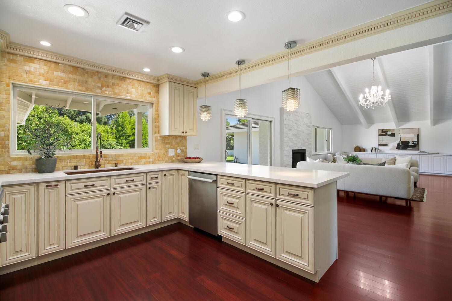 333 Claydon Way