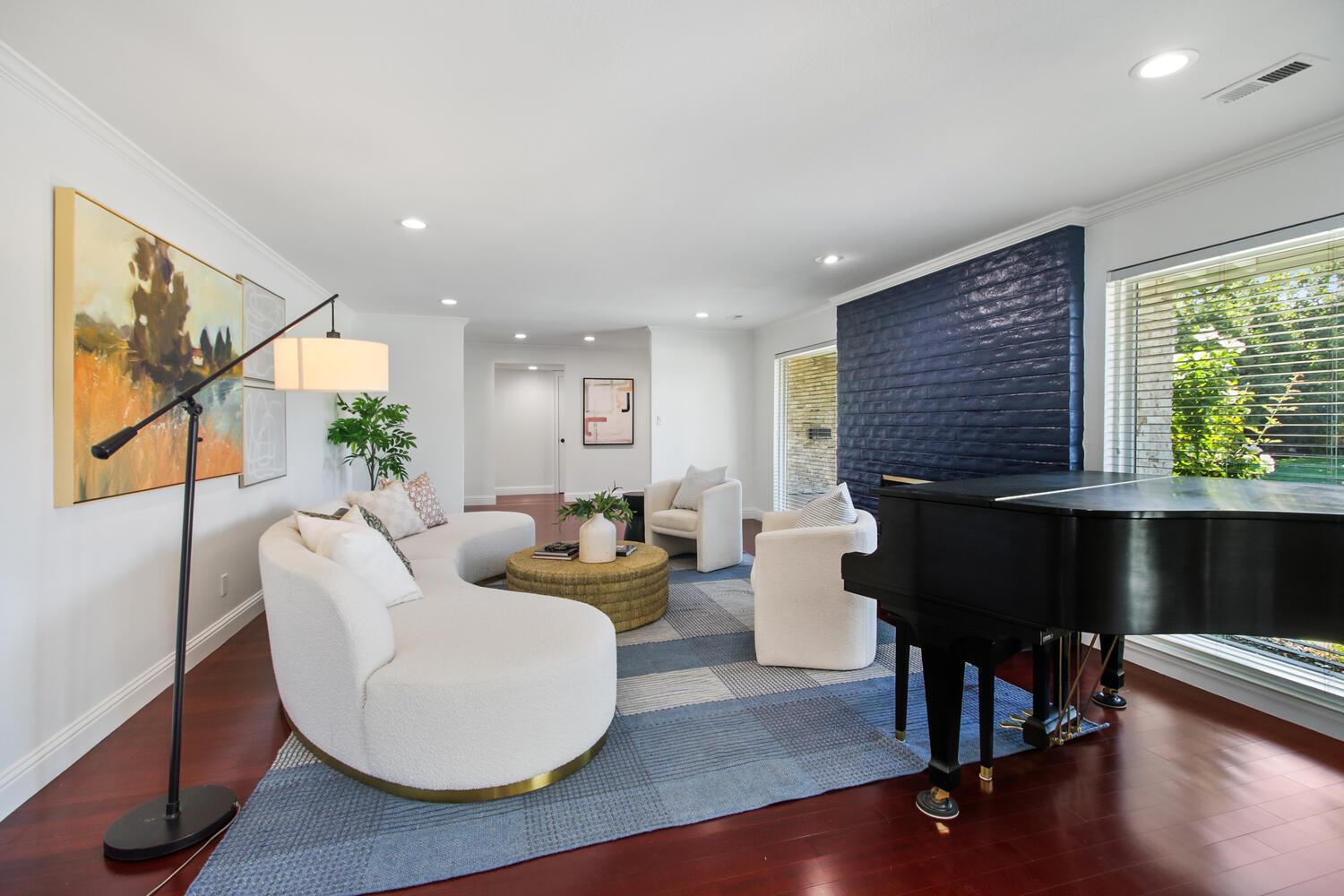 333 Claydon Way