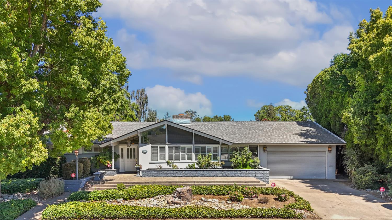 3101 American River Drive