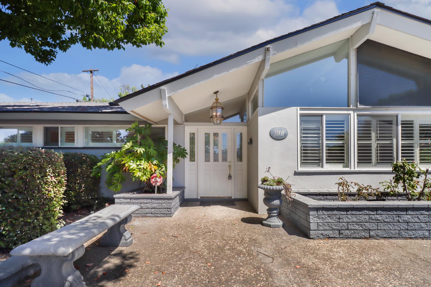 3101 American River Drive