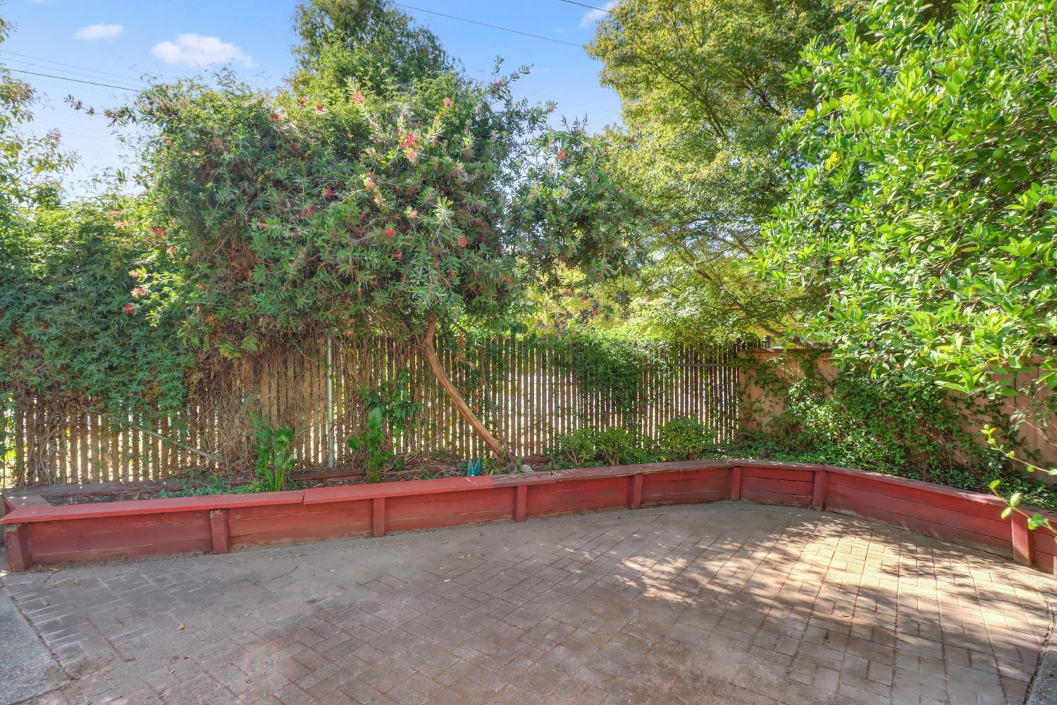 109 River Chase Circle