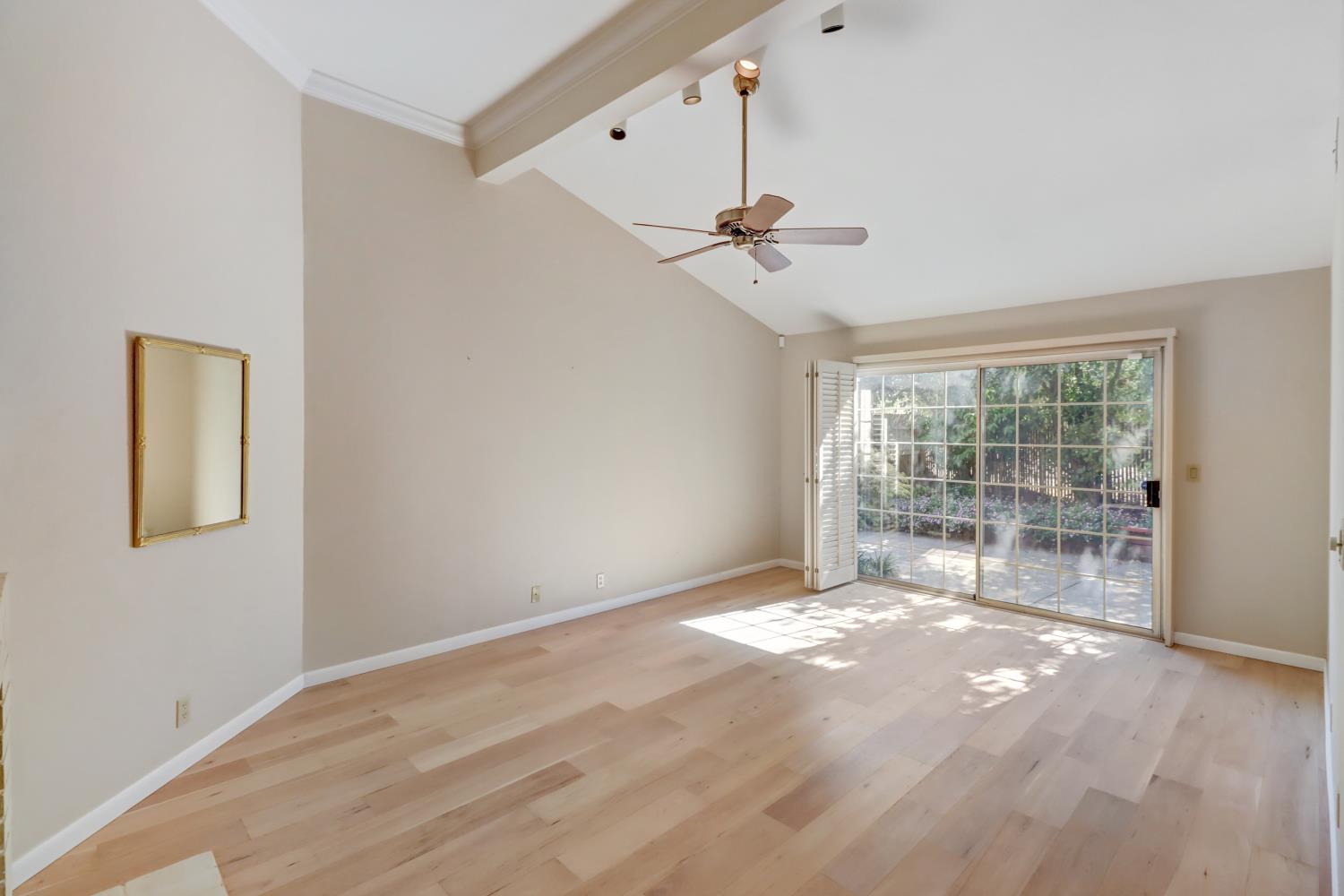 109 River Chase Circle