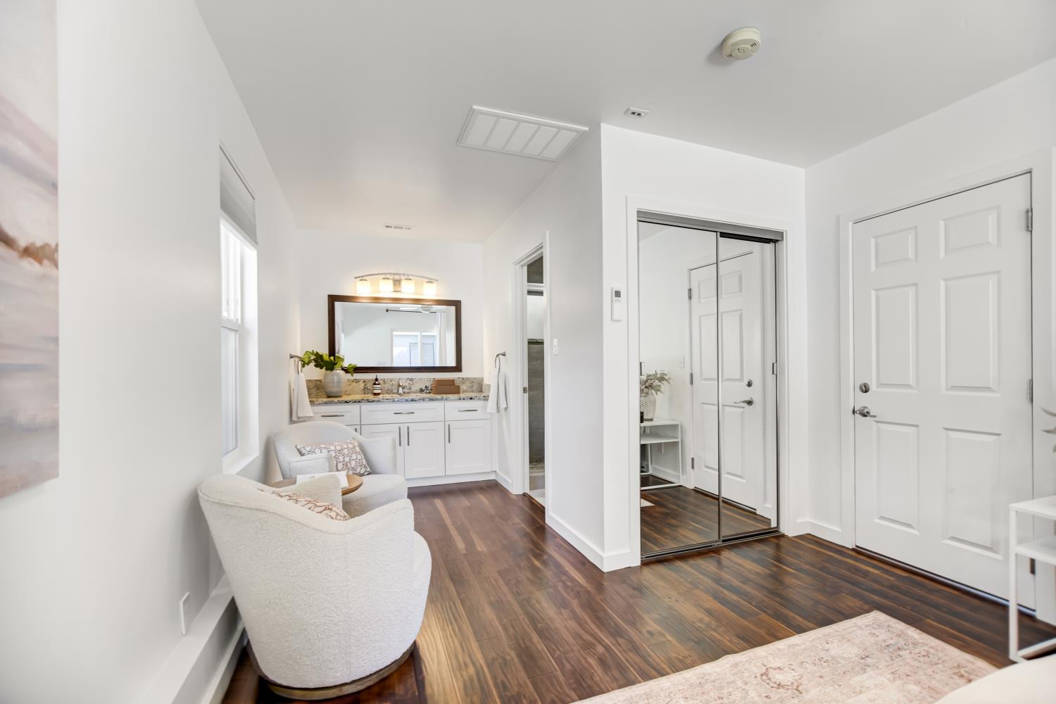 2609 Latham Drive