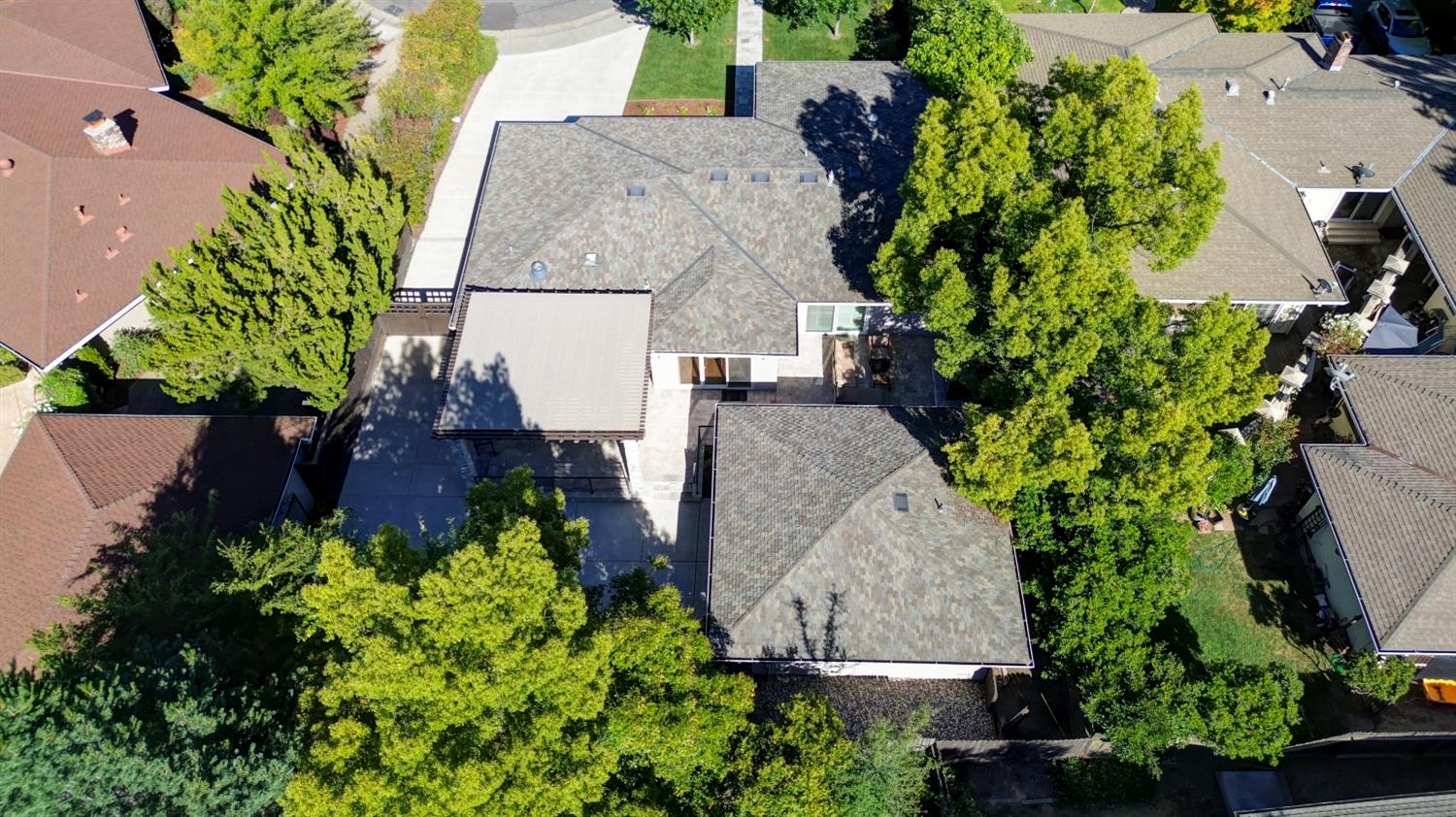 2609 Latham Drive