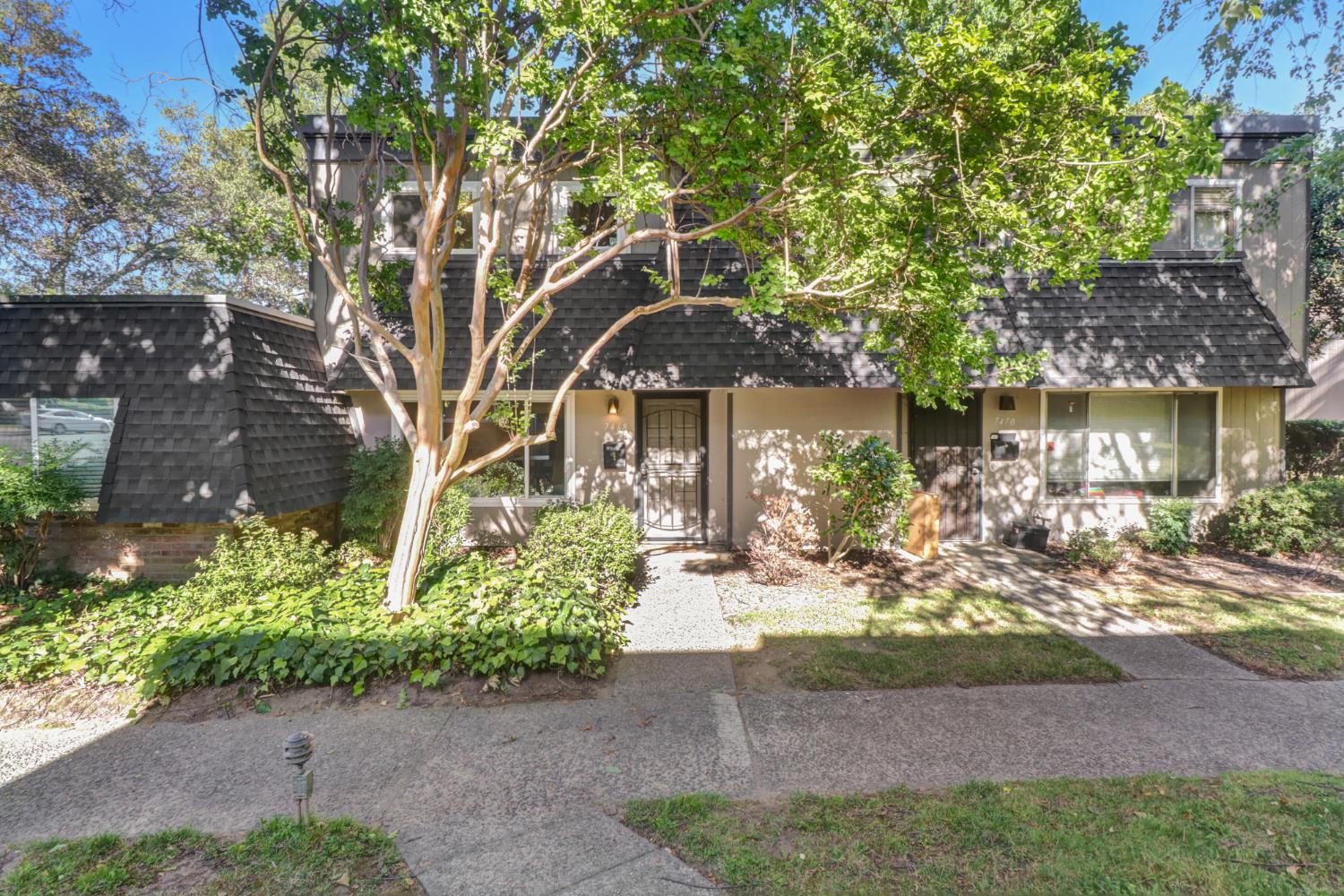 7468 Fairway Two Avenue
