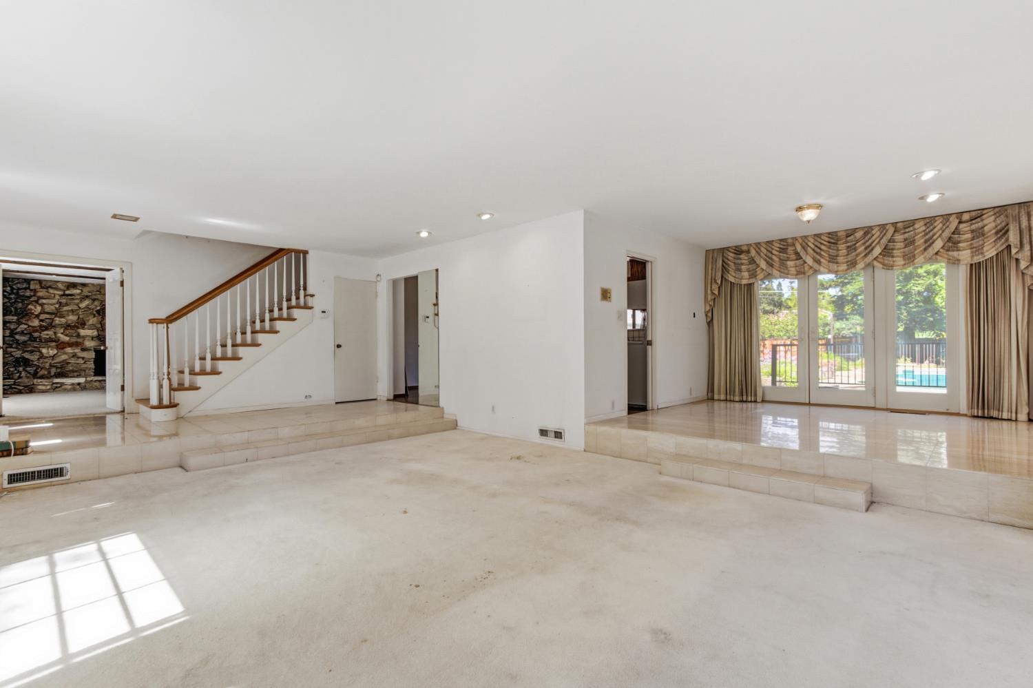 405 Crocker Road