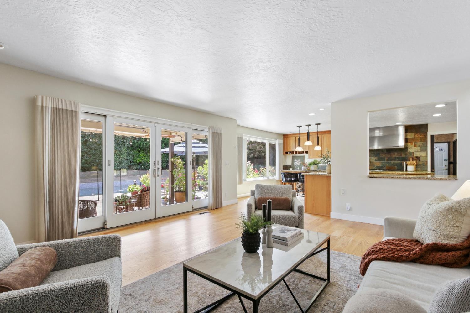 4020 Crondall Drive
