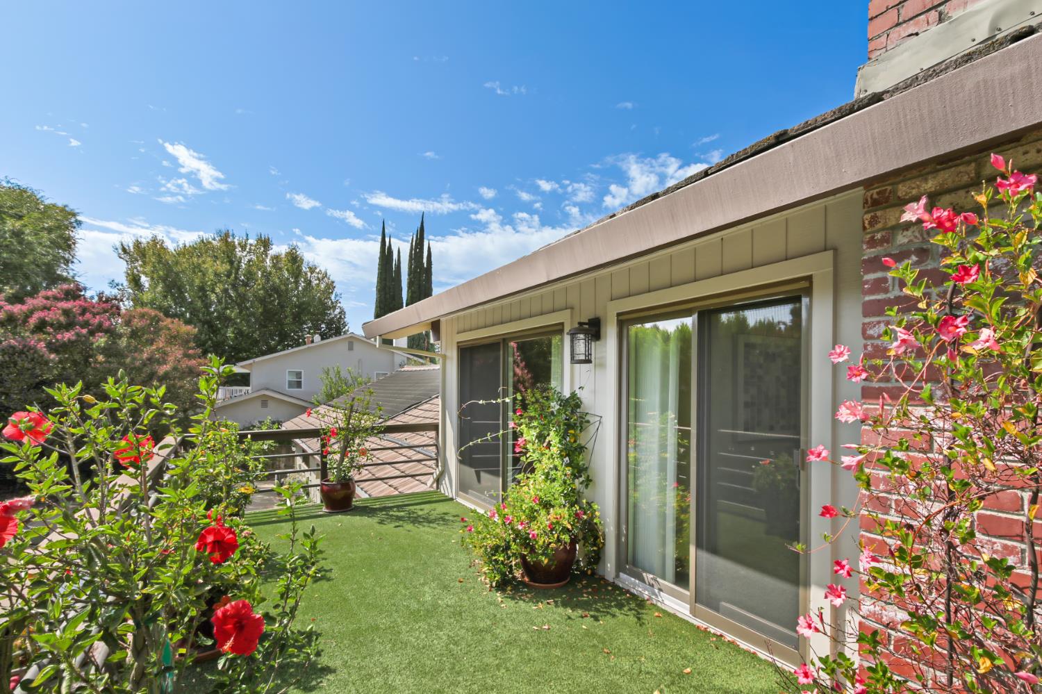 4020 Crondall Drive