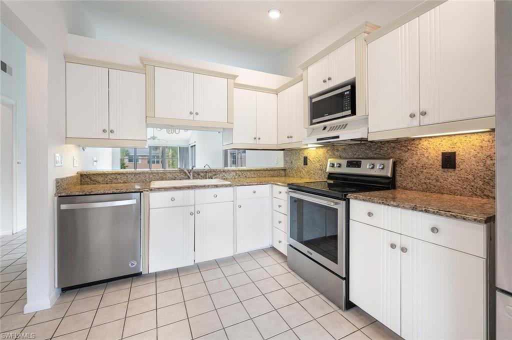 4130 Looking Glass LN # 3802