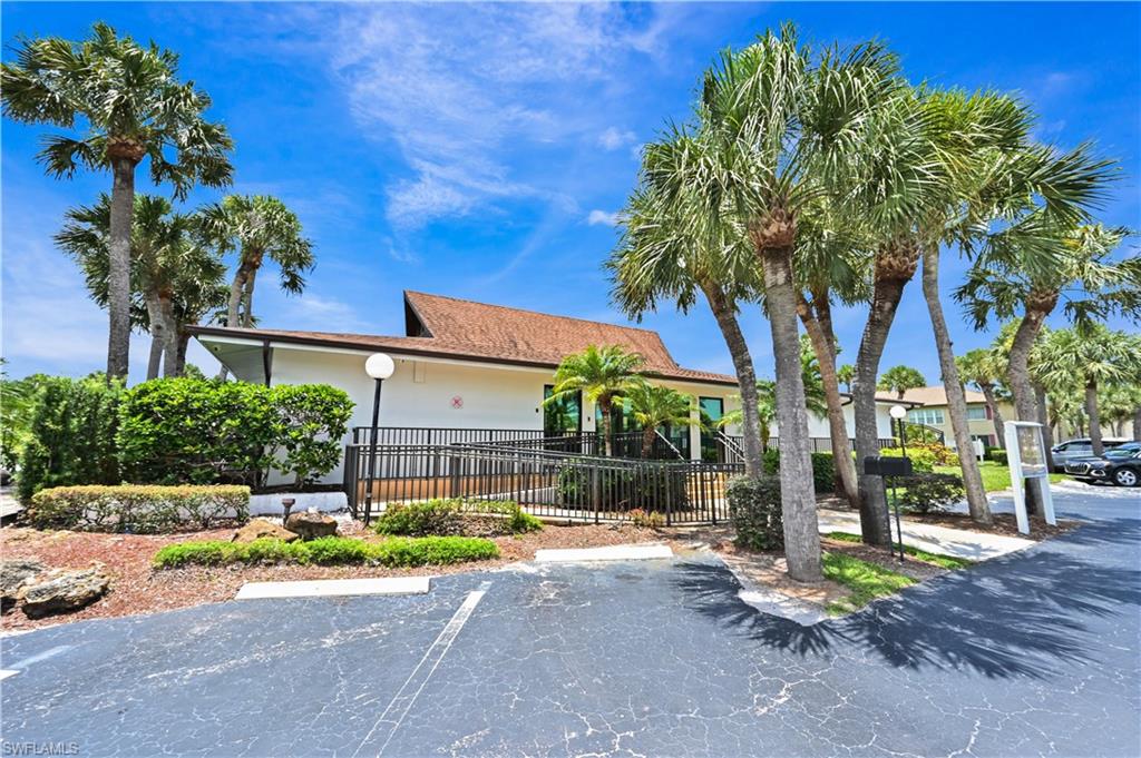 4130 Looking Glass LN # 3802