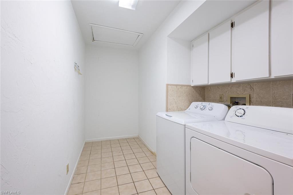 4130 Looking Glass LN # 3802
