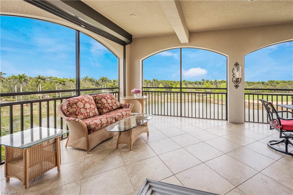 2555 Marquesa Royale LN # 301 Unit: 1-301