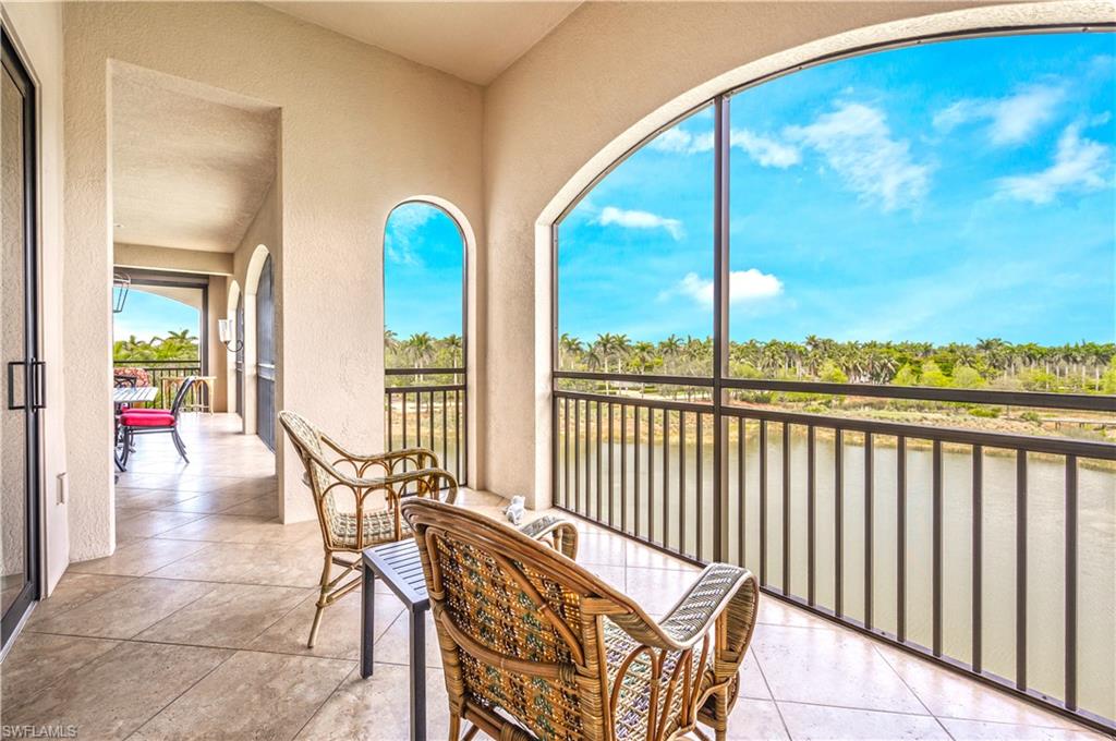 2555 Marquesa Royale LN # 301 Unit: 1-301