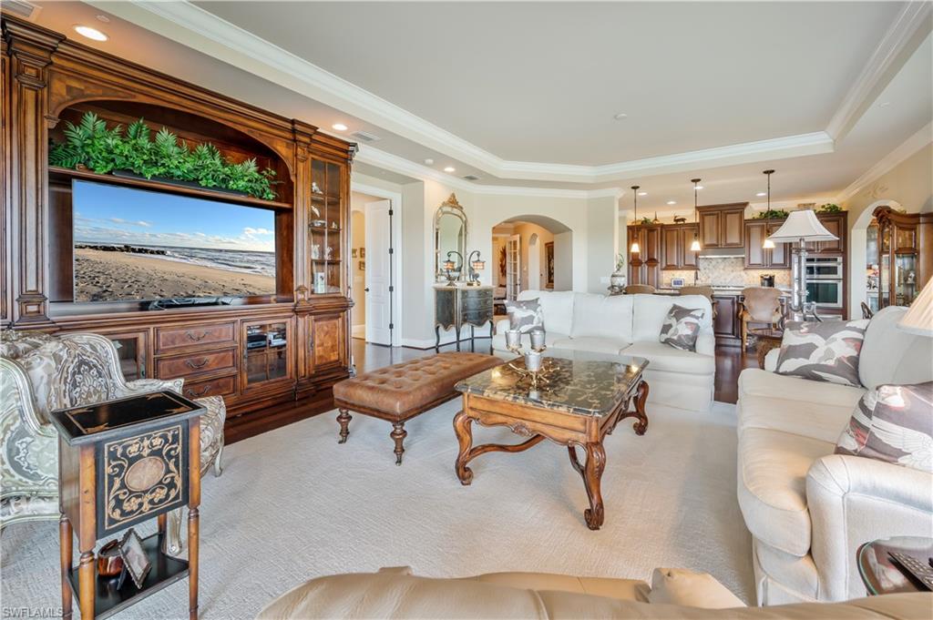2555 Marquesa Royale LN # 301 Unit: 1-301