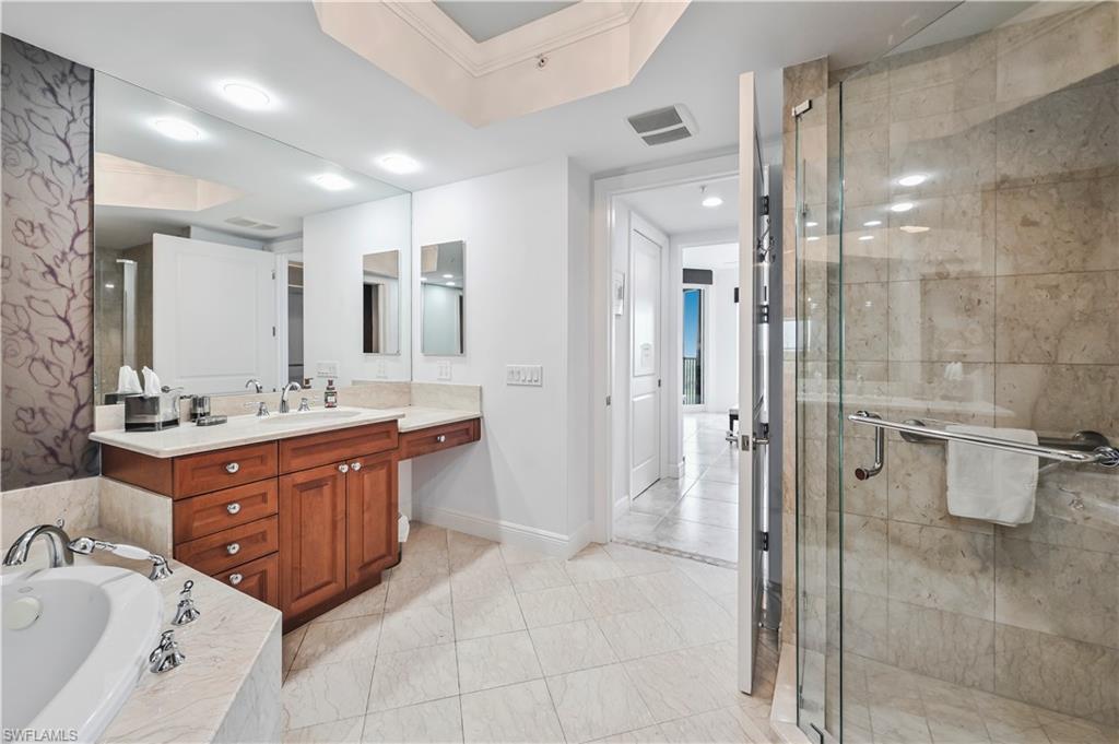 23850 Via Italia CIR # 404