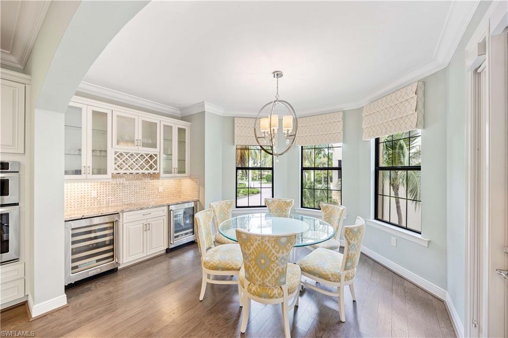 2745 Tiburon BLVD E 102