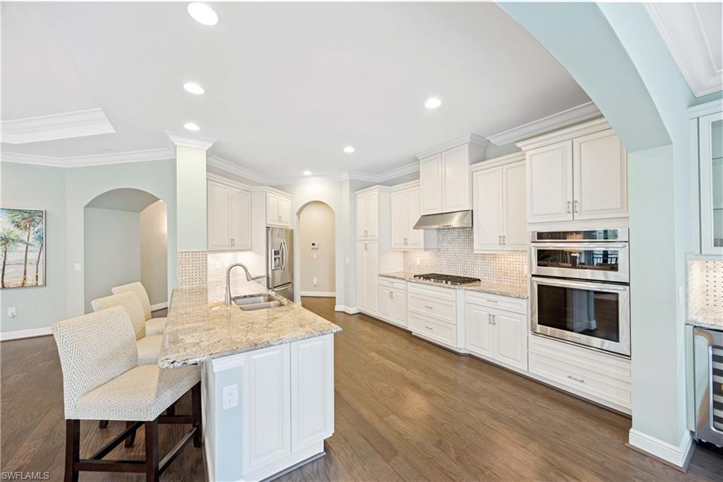 2745 Tiburon BLVD E 102