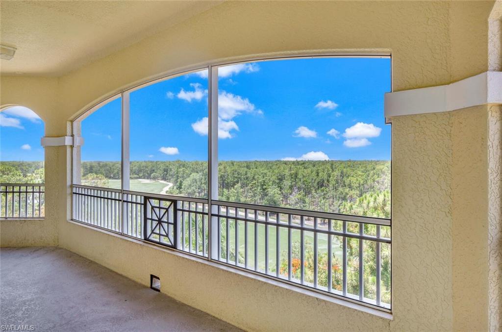 2738 Tiburon BLVD E # B502 Unit: PH-B502