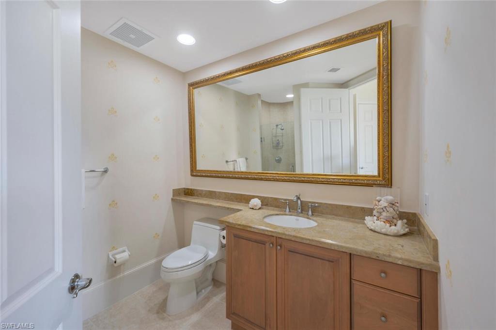 2738 Tiburon BLVD E # B502 Unit: PH-B502