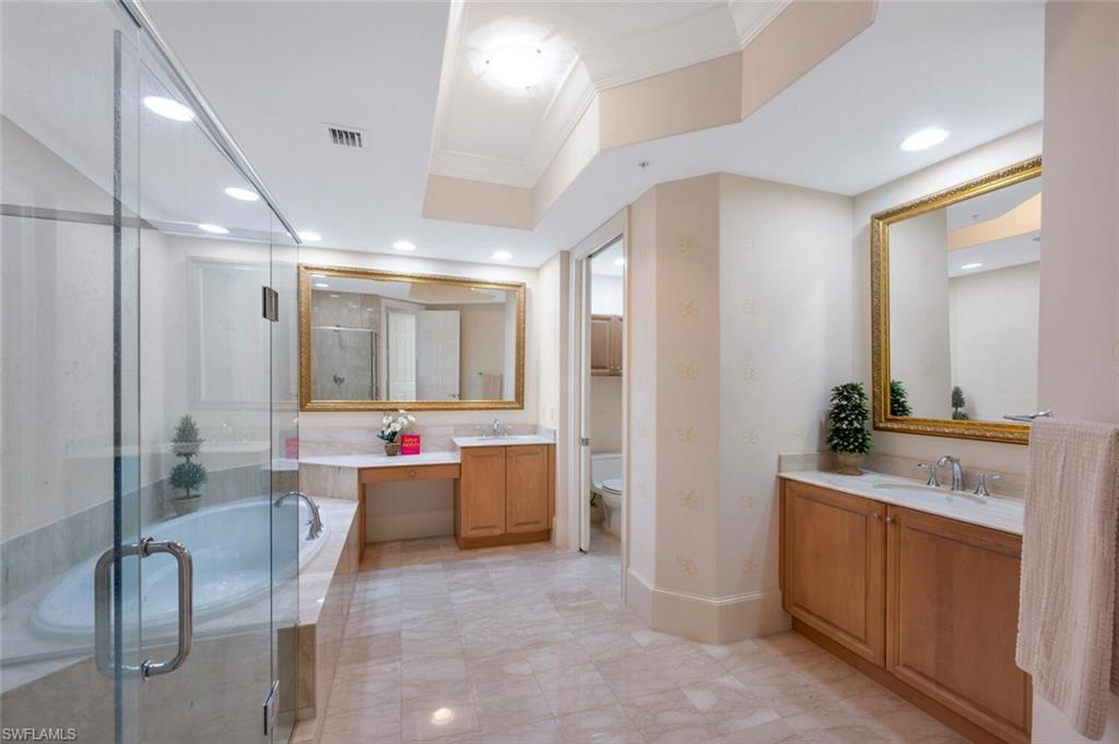 2738 Tiburon BLVD E # B502 Unit: PH-B502