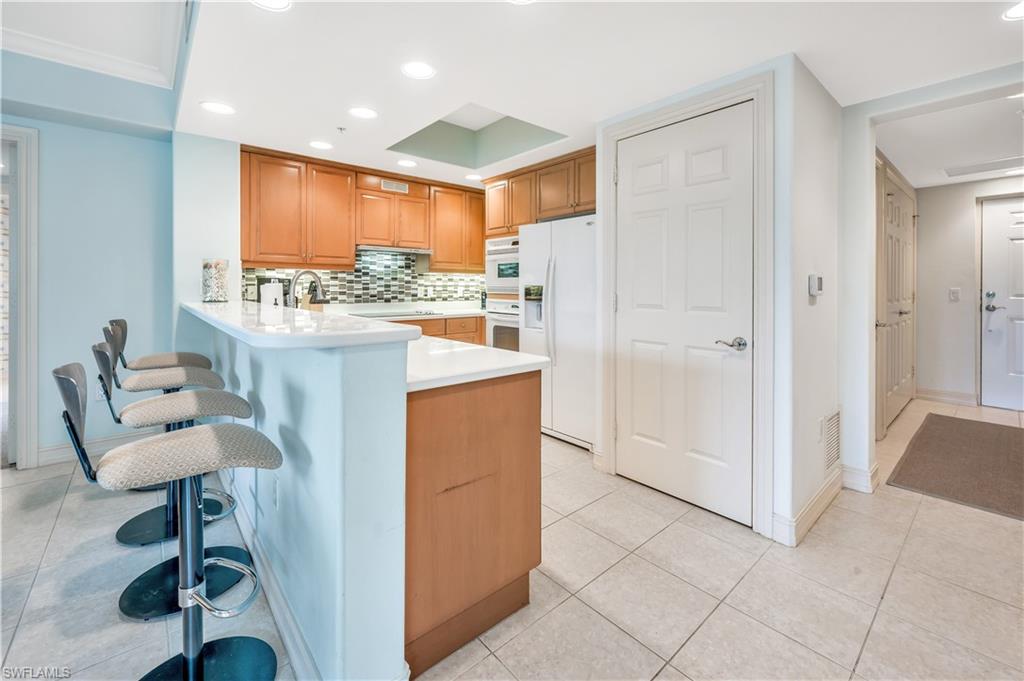 2748 Tiburon BLVD E # 301 Unit: C-301