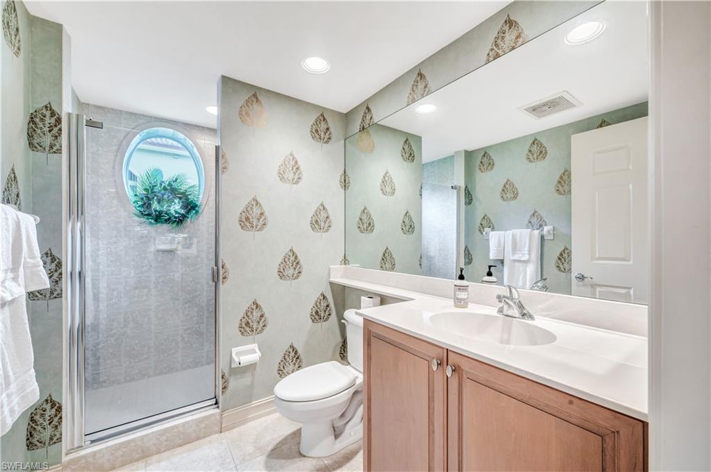 2748 Tiburon BLVD E # 301 Unit: C-301