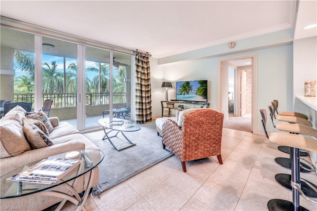 2748 Tiburon BLVD E # 301 Unit: C-301