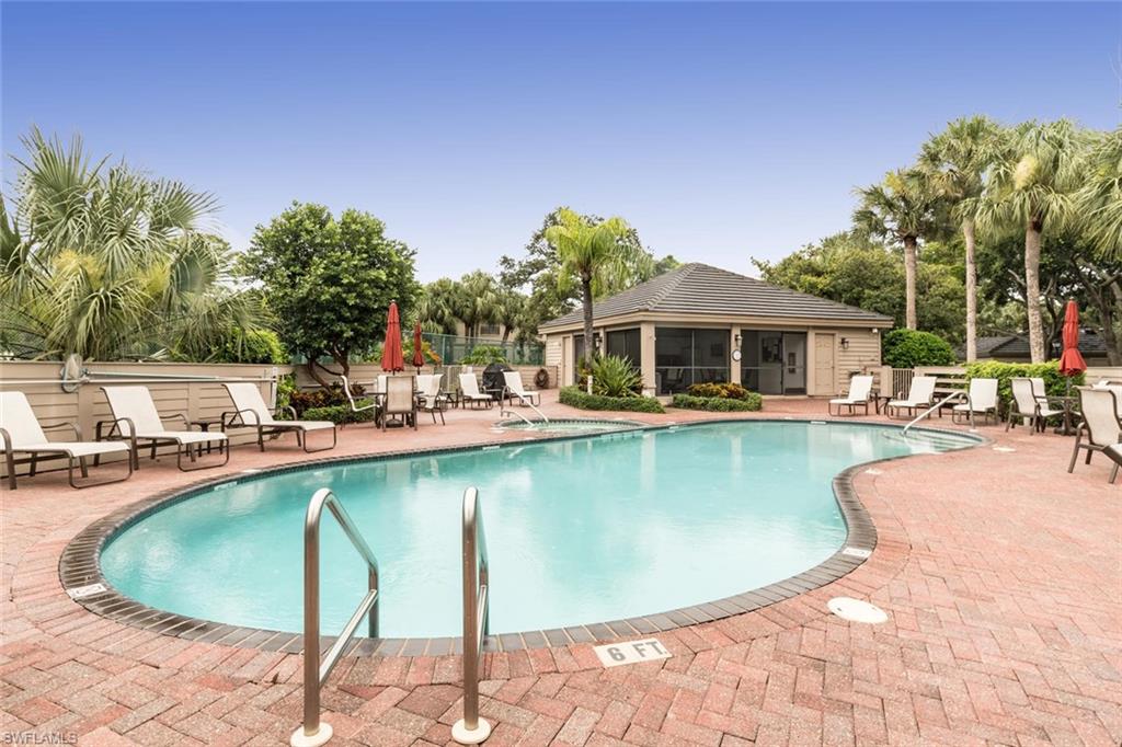 27113 Oakwood Lake DR